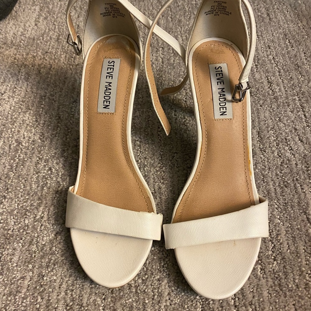 Dress sandals